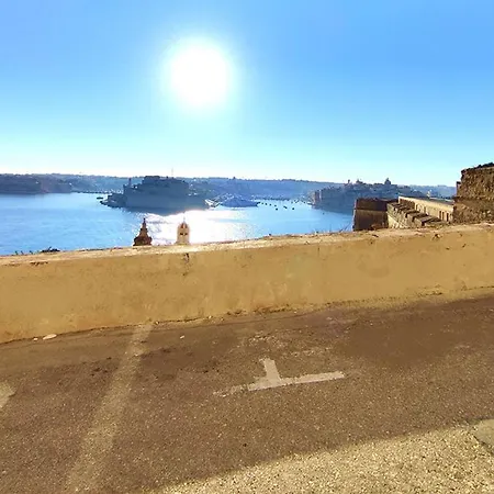 Holiday home Cove 532 By Savynomad Harbour Residences Wow View *